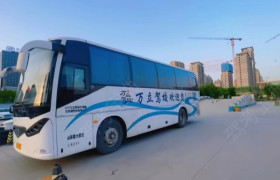 万立驾校