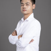 周坦明