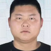 罗靖宇