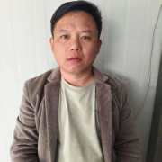 唐华龙